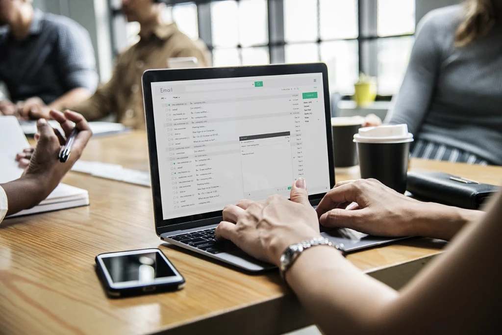 Agence de marketing par e-mail pour améliorer les prospects et les ventes